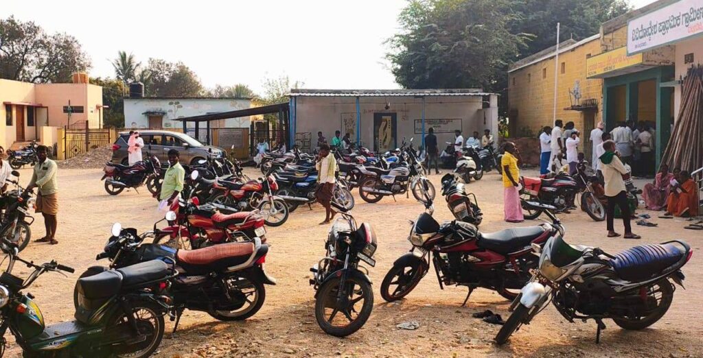 Namma Sindhanuru Click For Breaking & Local News