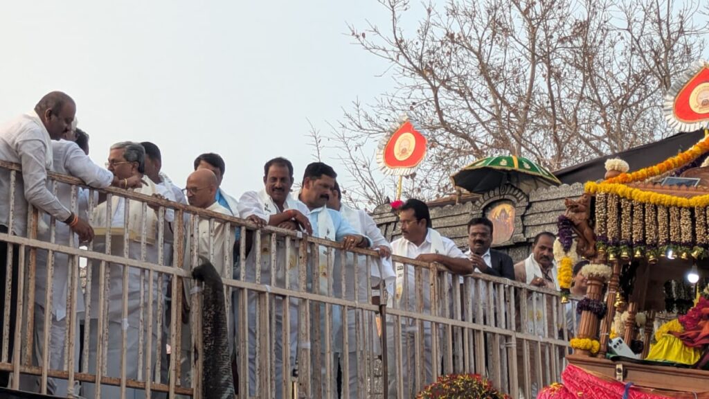 Namma Sindhanuru Click For Breaking & Local News