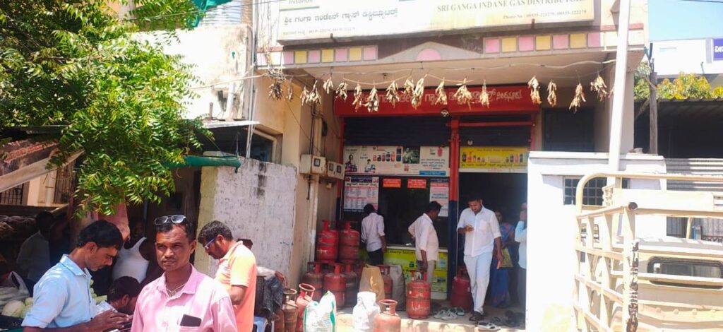 Namma Sindhanuru Click For Breaking & Local News