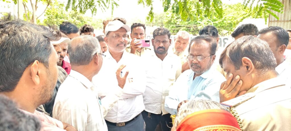 Namma Sindhanuru Click For Breaking & Local News